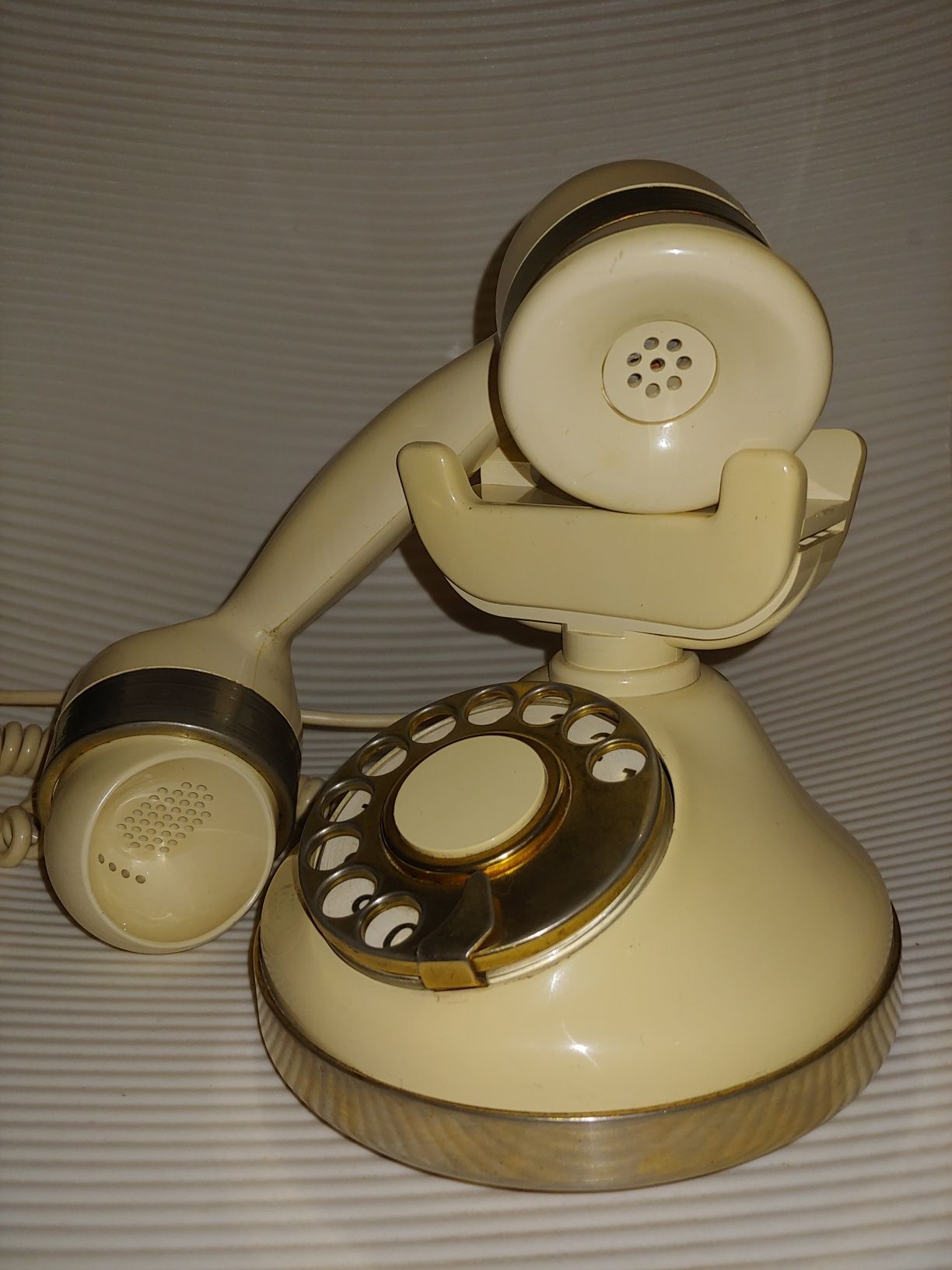Prawdziwy stary telefon RETRO Telcer Telefonia IT