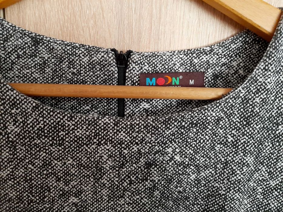 Sukienka dzianinowa roz. M