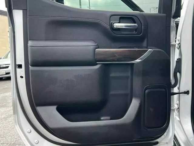 2020 GMC Sierra 1500 SLT Pickup 4