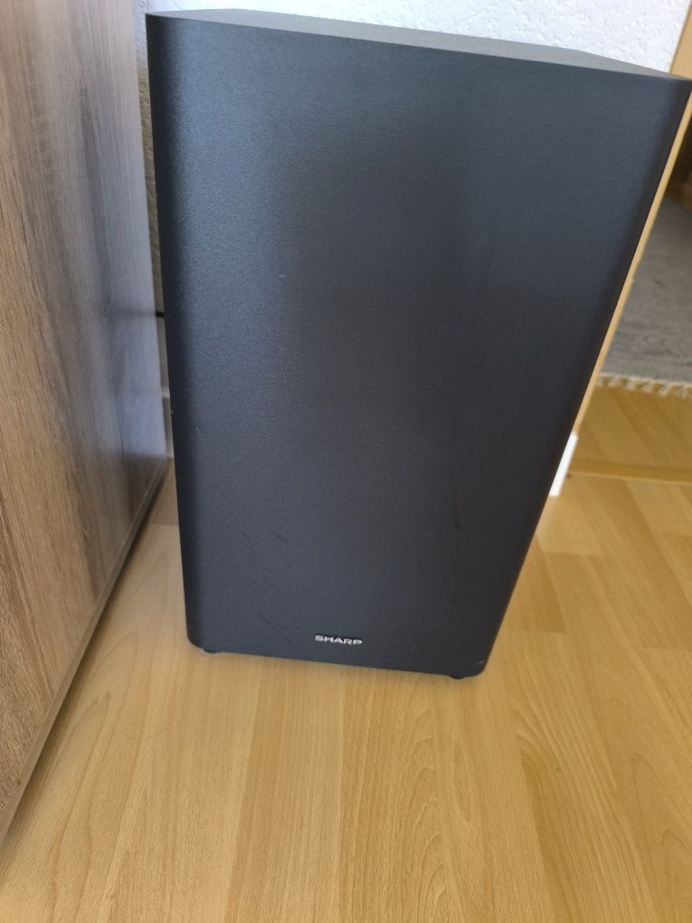 Soundbar SHARP HT-SBW460.