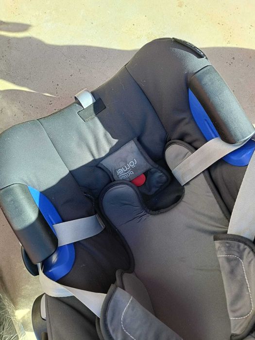 Conjunto carrinho, ovo e alcofa Britax