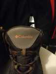 Botas castanhas Columbia rapaz
