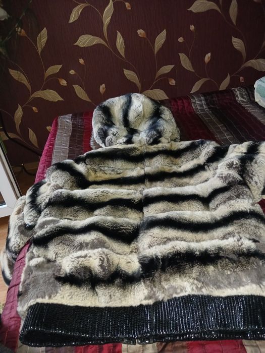 Продам женский полушубок б,/у