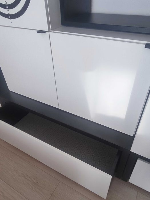 Sprzedam meble VOX w bardzo dobrej cenie