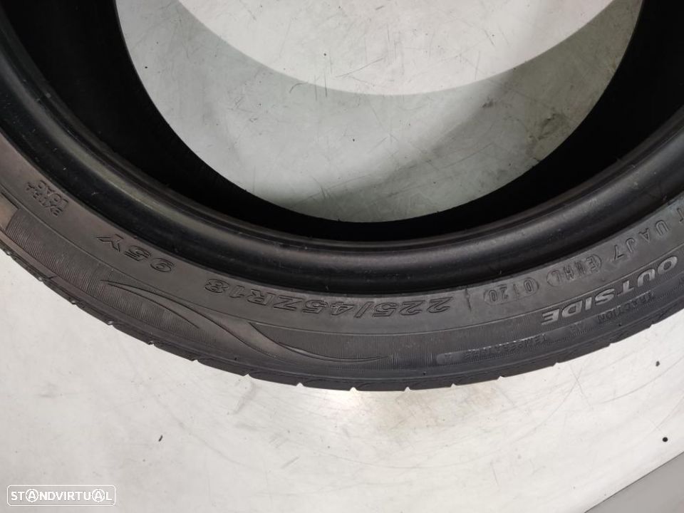 2 pneus semi novos 225-45r18 nexen - oferta dos portes