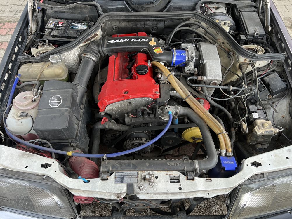 Mercedes w124 sedan E200 gleba tuning zdrowe zadwozie idealny CZĘŚCI