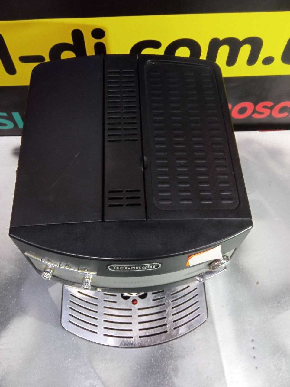 Кавомашина Delonghi ESAM 3000 B. Уживані Німеччина. Код 1749