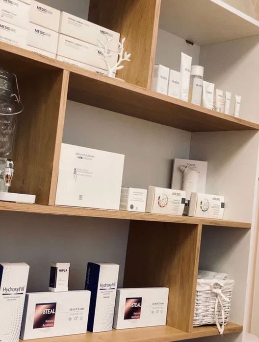 Аренда большого уютного кабинета для косметолога без комиссии Rivermol