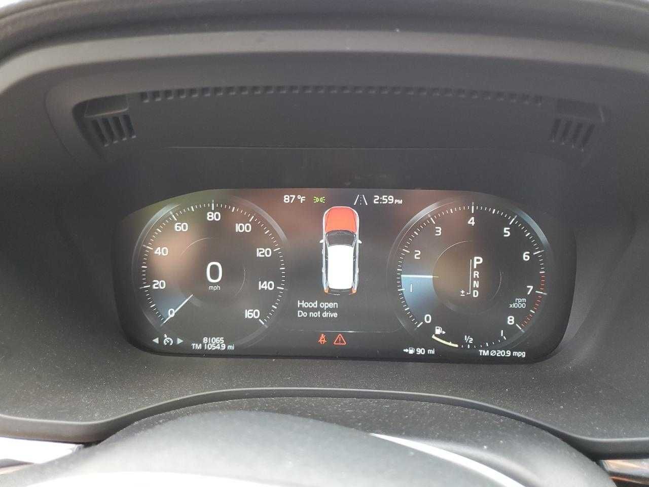 Volvo XC60 2020 (Авто від страхової)