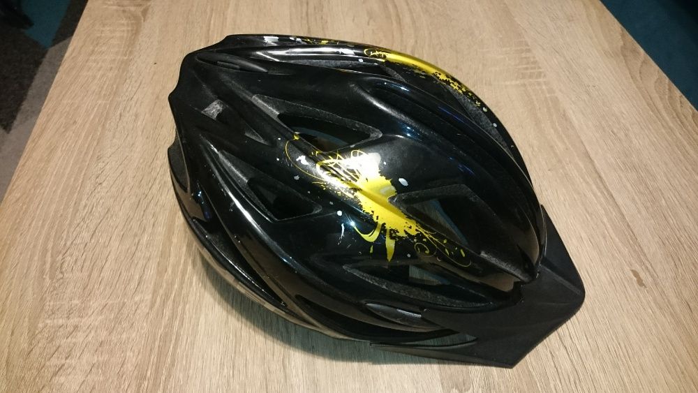 Kask juniorski MET Falco 52-57cm