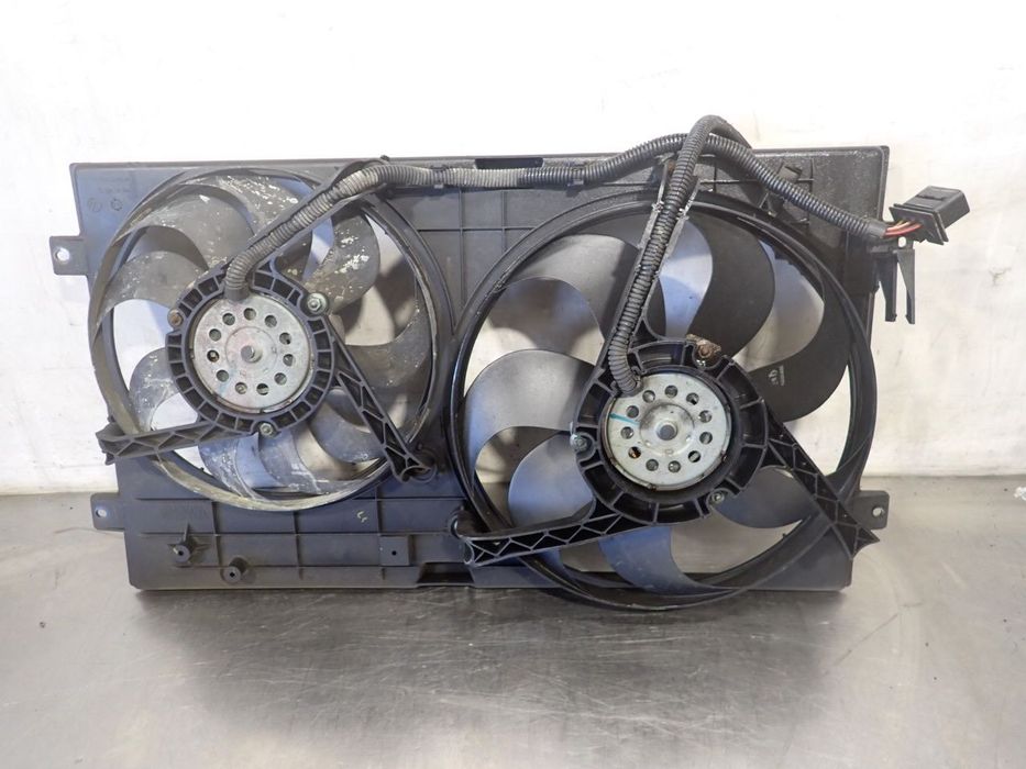 WENTYLATOR CHŁODNICY VOLKSWAGEN NEW BEETLE 1.9 1C0121207C