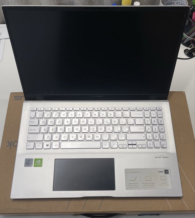 Продам Asus Vivobook S532F (в не робочому стані)