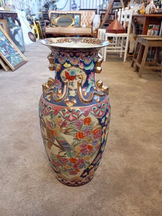 Vendo este jarao muito bonito bom estado