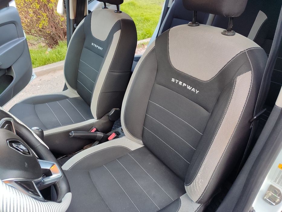 Продам Renault Sandero Stepway 2020
Купувалась новою в автосалоні жовт