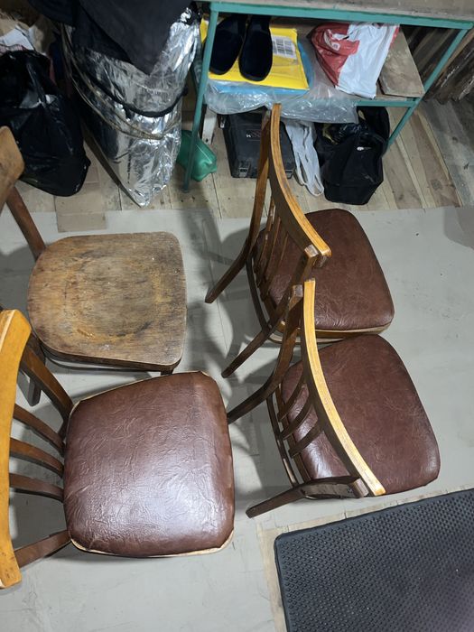 Продам стулья 4 шт