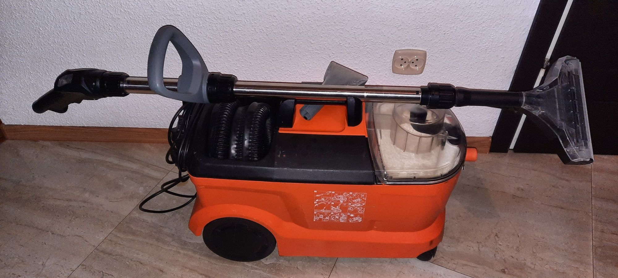 Odkurzacz pioracy Karcher Puzzi 10/1