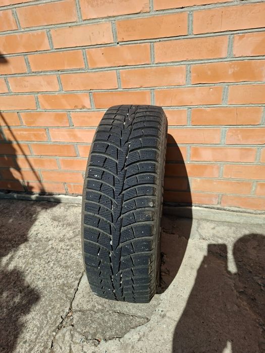 Продаю зимова Гума 185/65 R15 на штамповка з renault logan