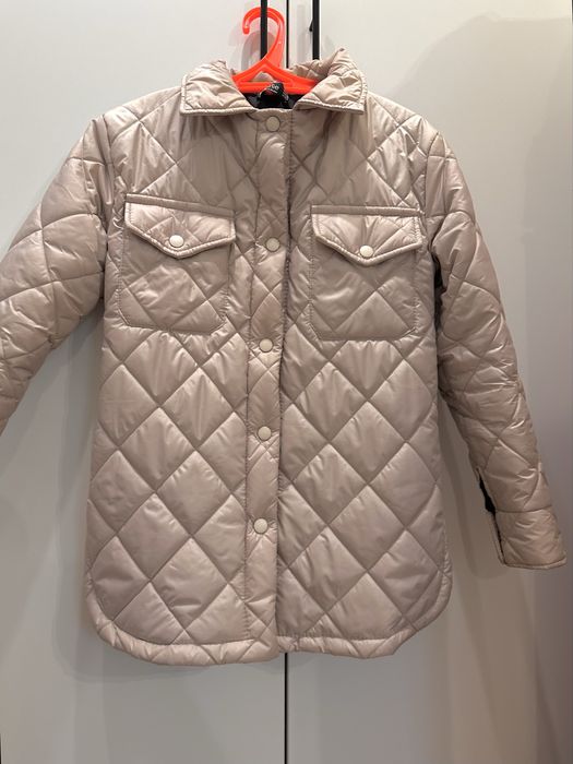 Куртка стьогана беж