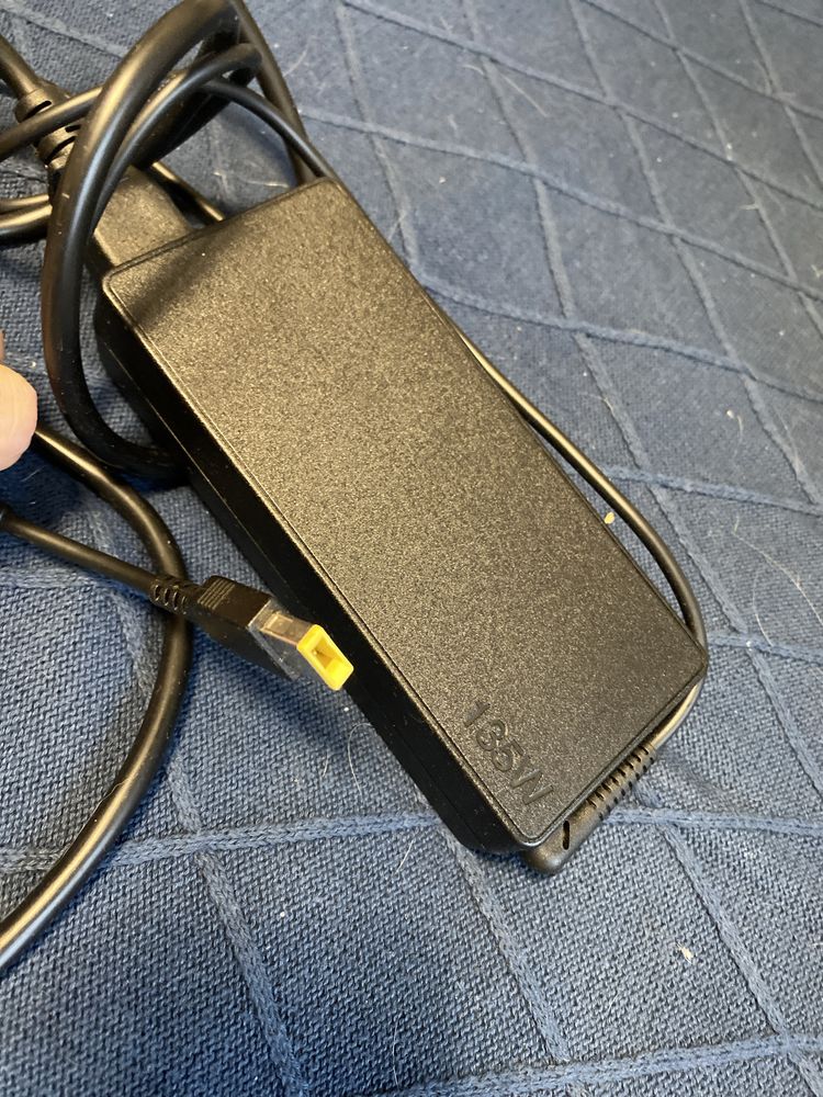 Zasilacz Lenovo Thinkpad 135w 6.75A SlimTip