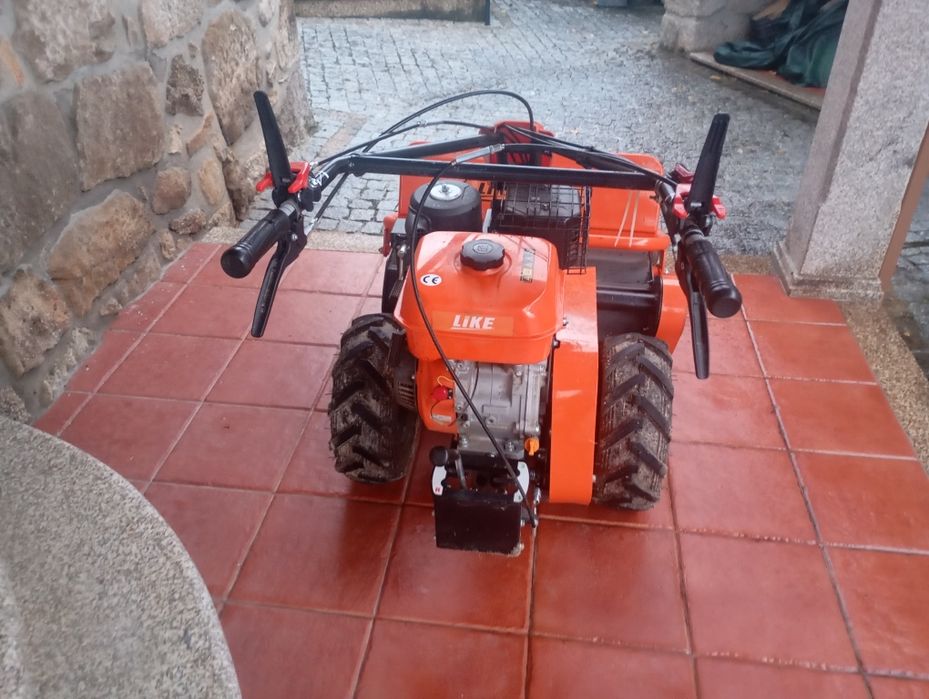 Triturador corta Mato