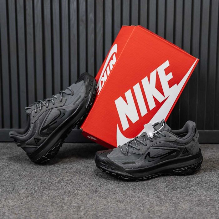 Чоловічи кросівки Nike ACG Mountain Fly 2 (сірі-чорні) 3210