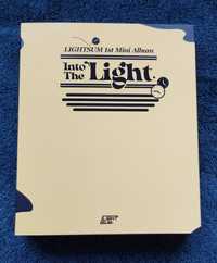 Album Lightsum KPOP "Into The Light"