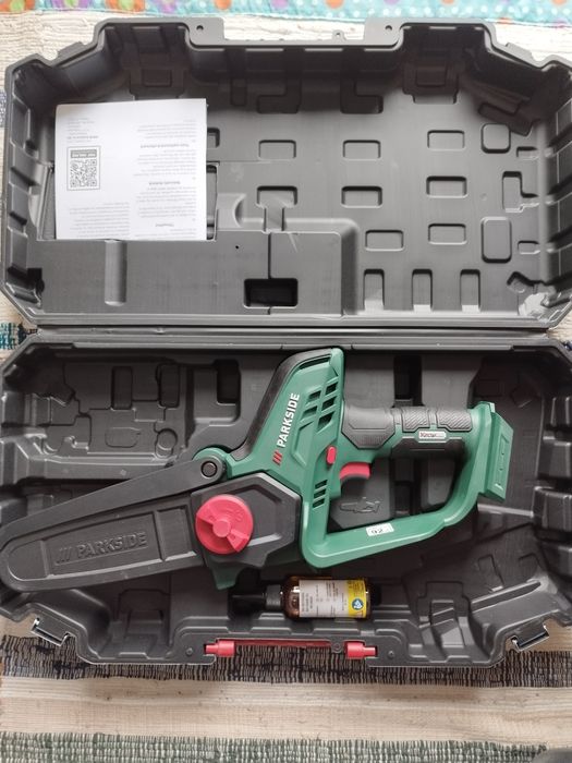 Mini serra Parkside 20V nova