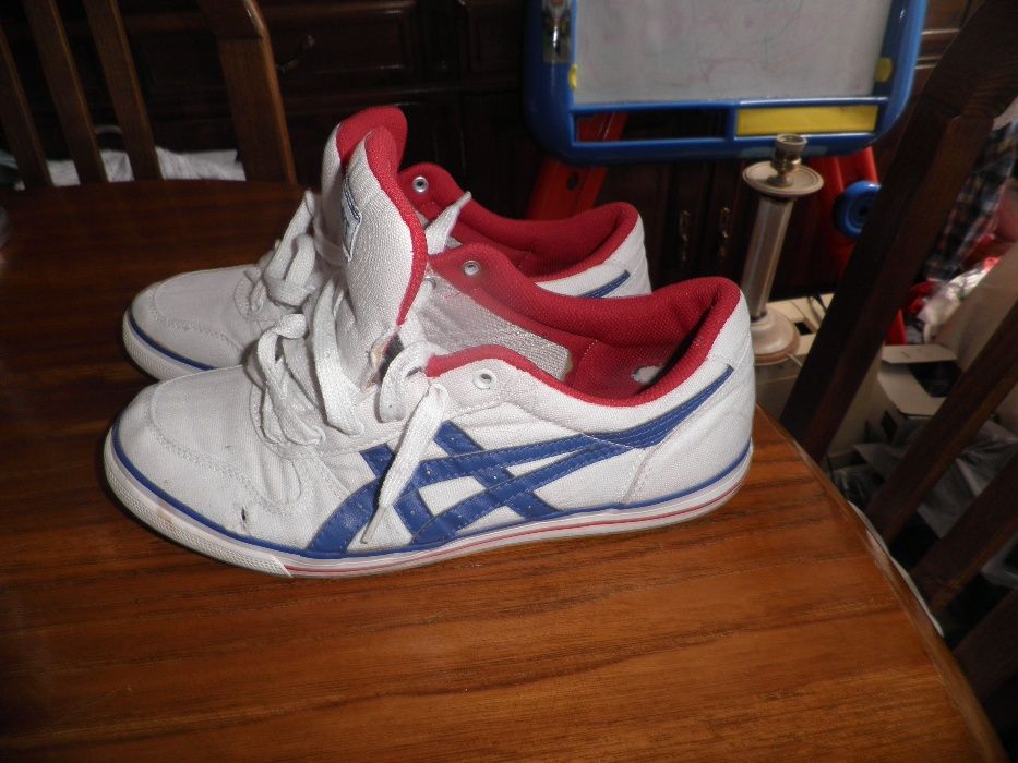 Sapatos de homem 41