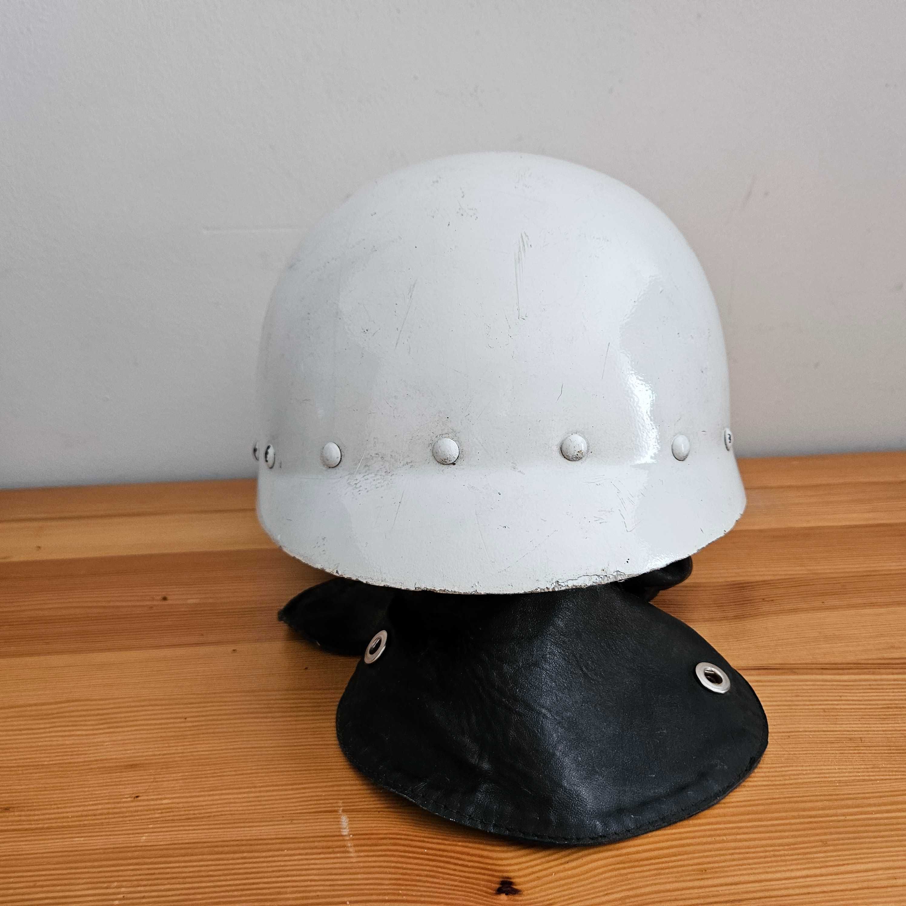 Stary Kask PRL .