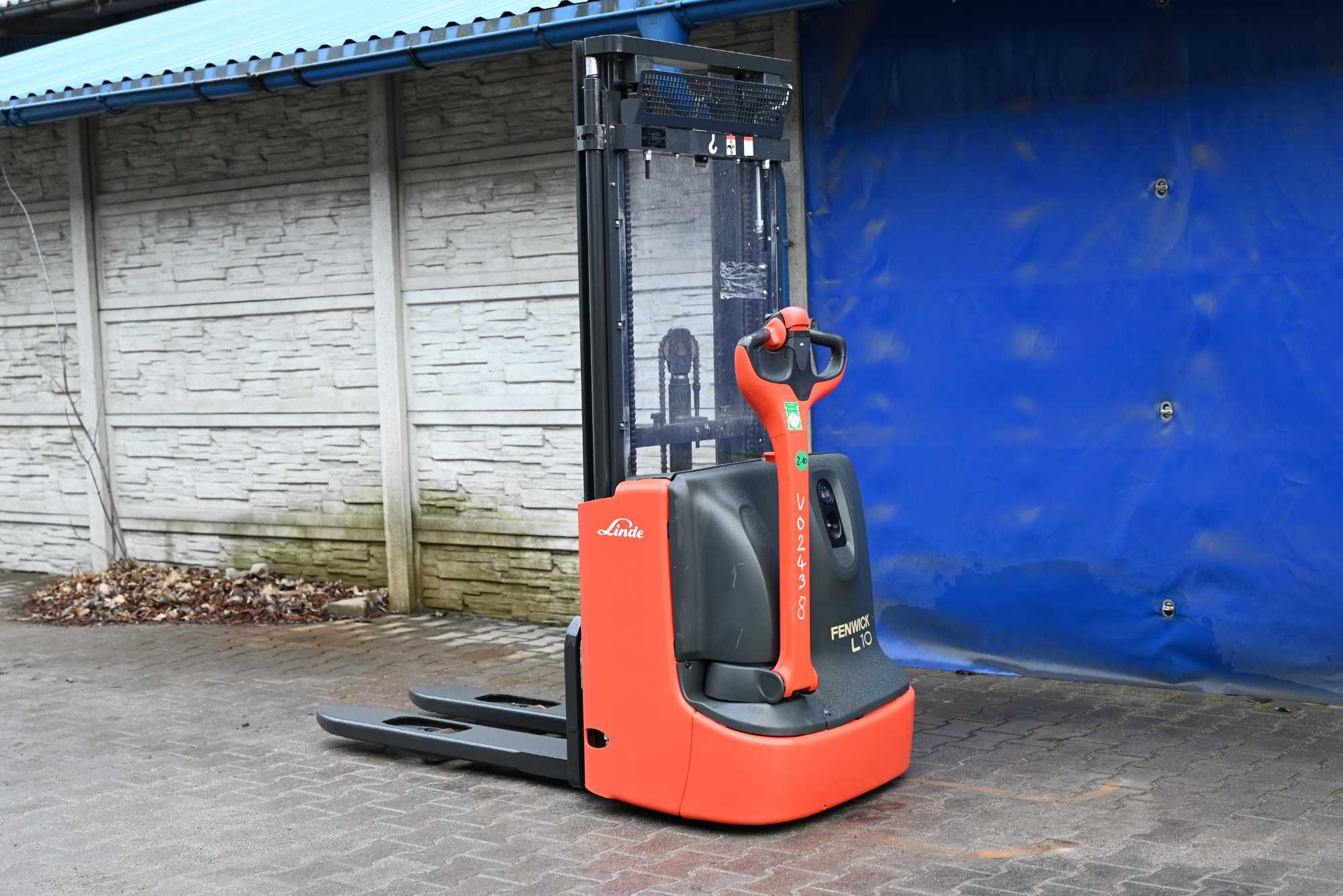 Paleciak elektryczny Linde L10 Triplex 440cm 2019rok 256mth FHP 354