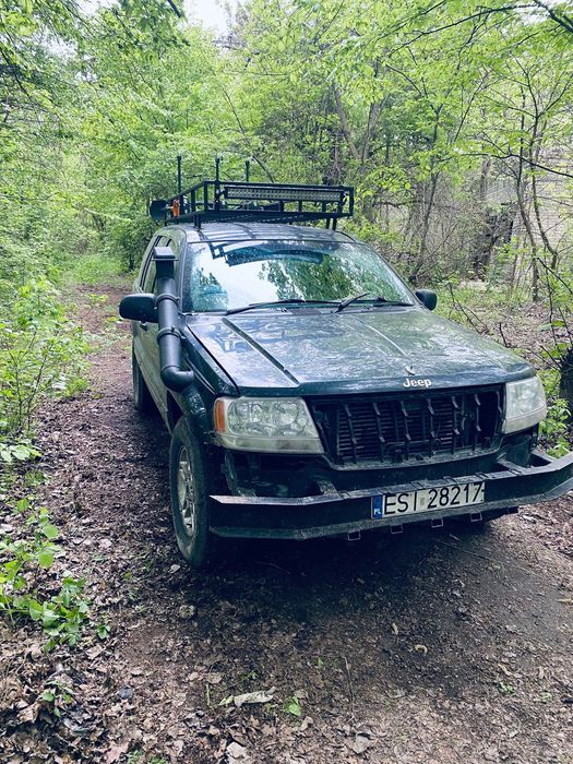 Продам на розборку Jeep Gran Cherokee 2000