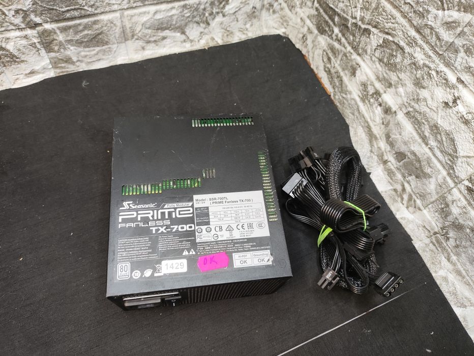 блок живлення Seasonic PRIME Fanless TX-700. Безвентиляторний 700w