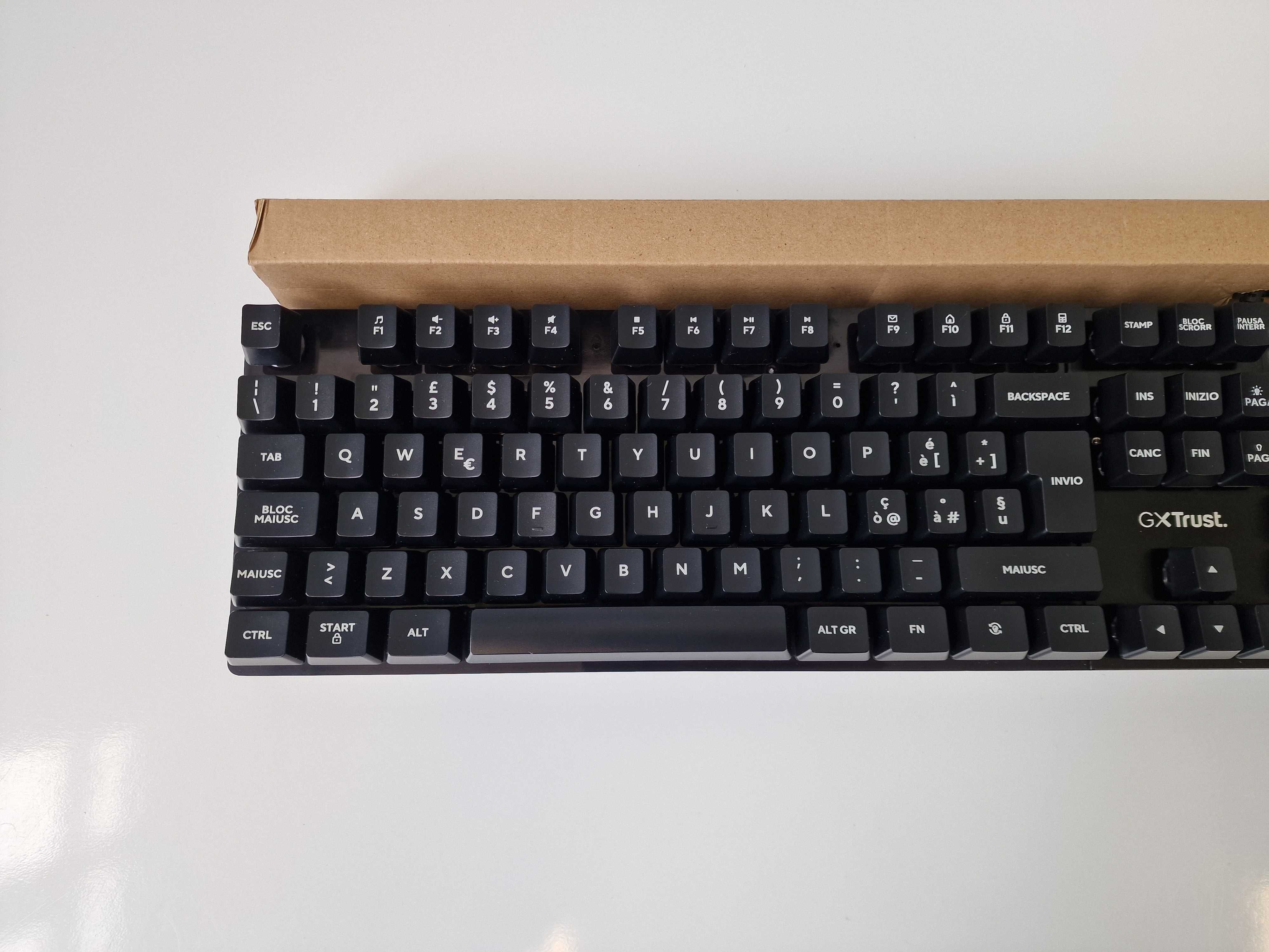 Klawiatura przewodowa Trust Gaming GXT 835 Azor