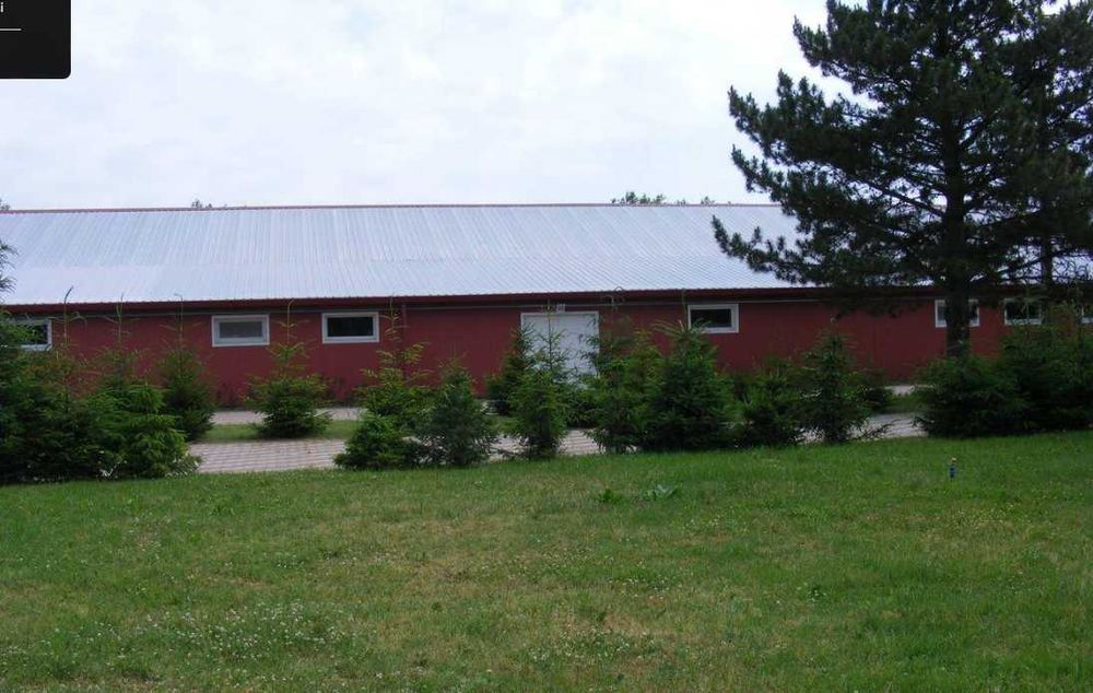 Комерційне приміщення в Угорщині поблизу автомагісталі М3 від власника