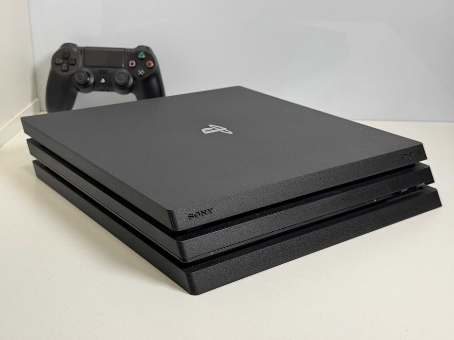 Konsola PlayStation 4 Pro PS4 1TB z Padem Gwarancja Super Stan