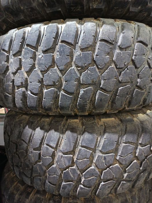 Pneus 35 12.5 R15 BFGoodrich e jantes DAYTONA