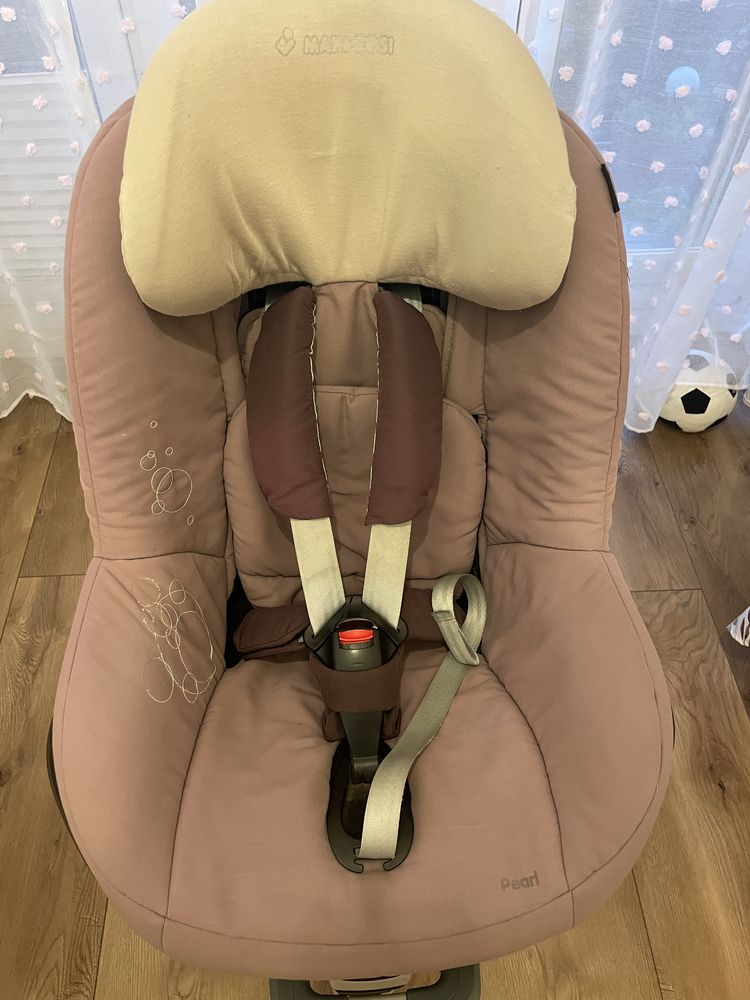Maxi Cosi Pearl 9-18 kg razem z bazą isofix