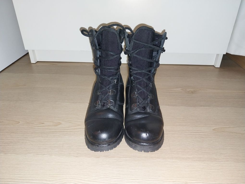 Botas Special Force n⁰ 33