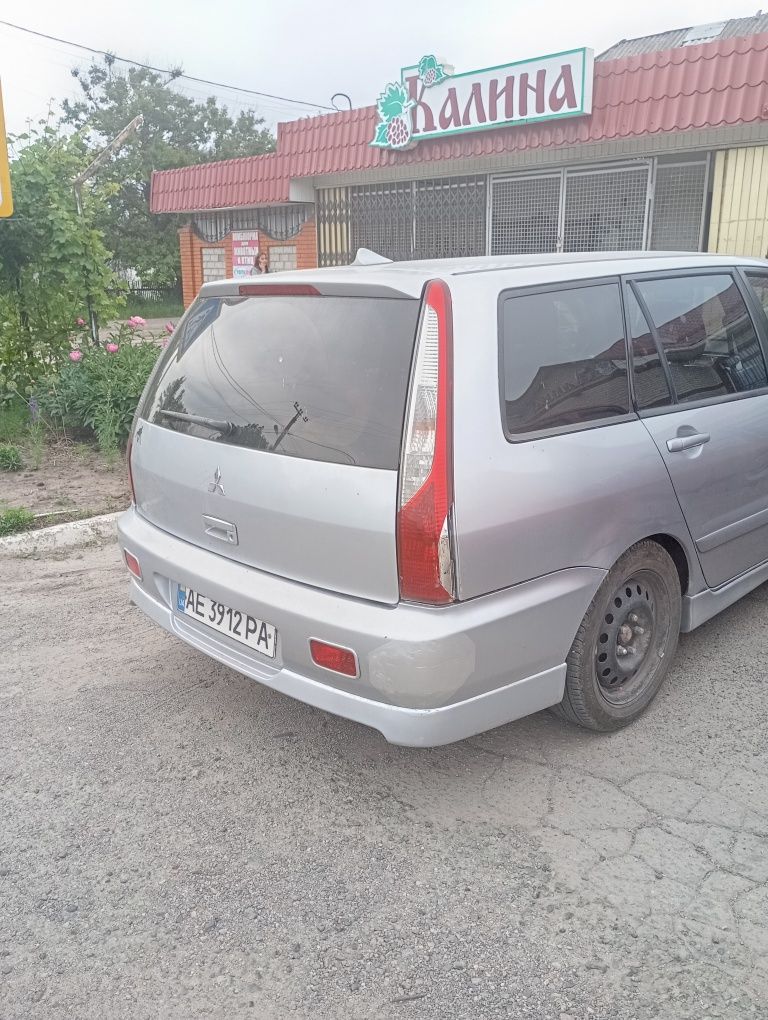 Митсубиси Лансер 9 универсал 2005