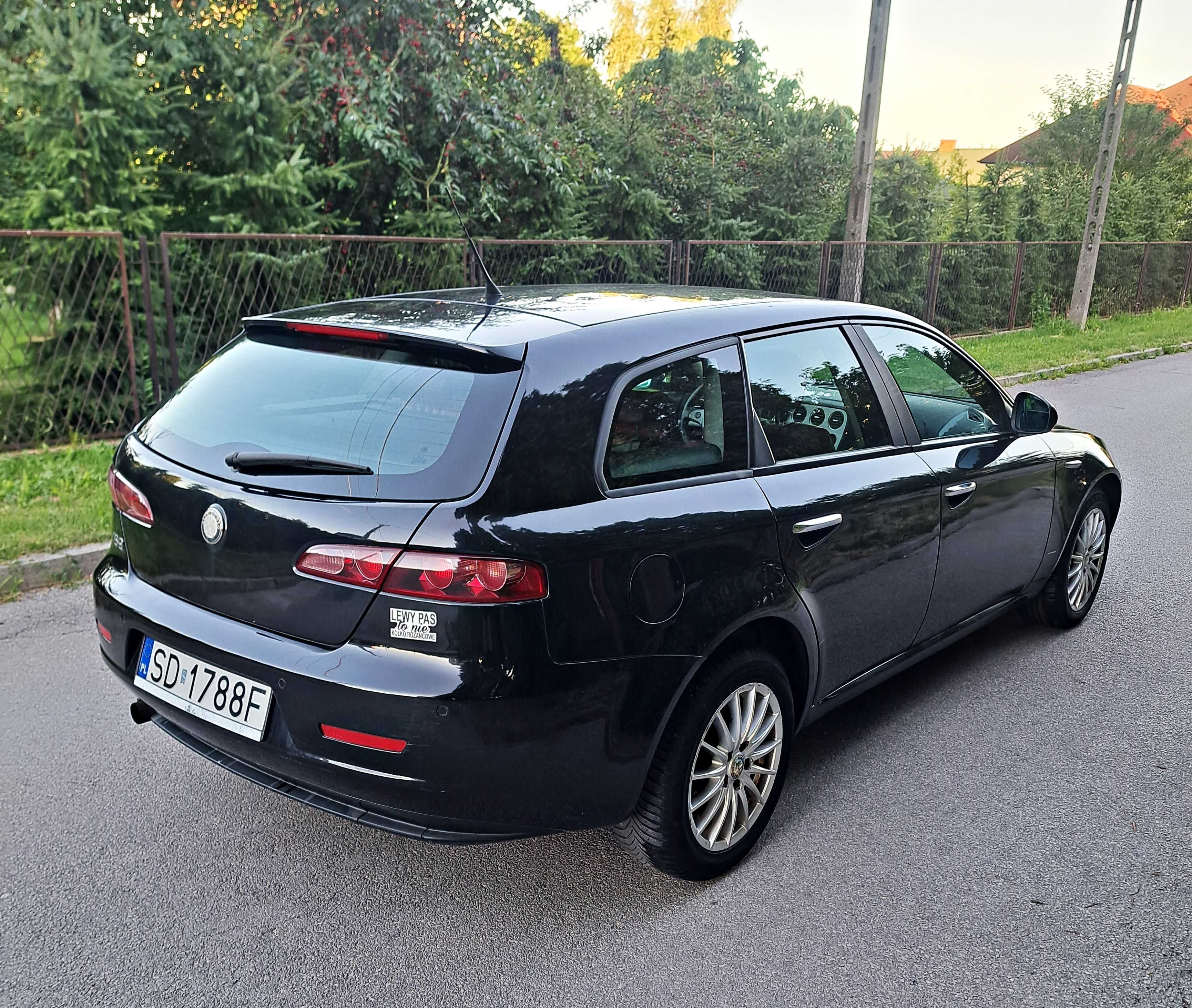 Alfa Romeo 159 1.9 JTDM 120 km Klimatronic Tempomat Czerwona Skóra