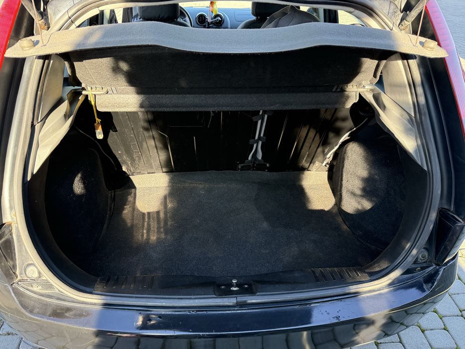 Ford Fiesta 2002 рік 1.4 Бензин Механіка