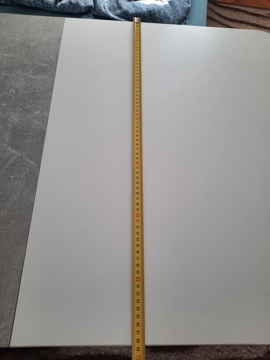 Stół biały rozkładany