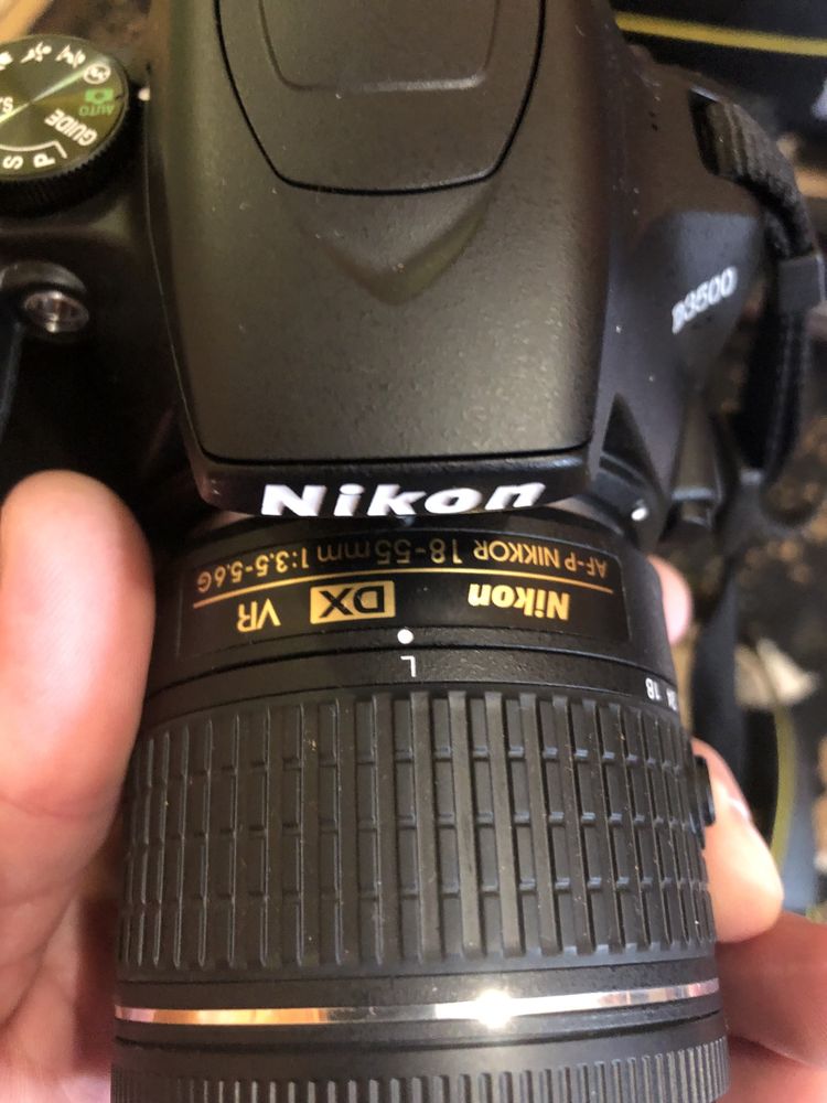 Nikon 3500 в гарному стані!