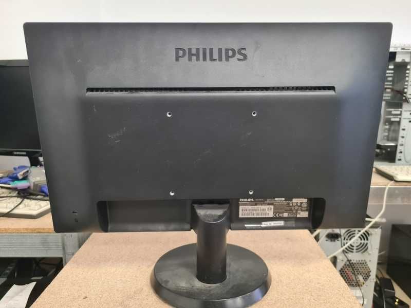 Монітори Asus,  LG,  Philips