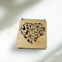 Szkatułka box na drobiazgi/ na biżuterię mała serce wz1