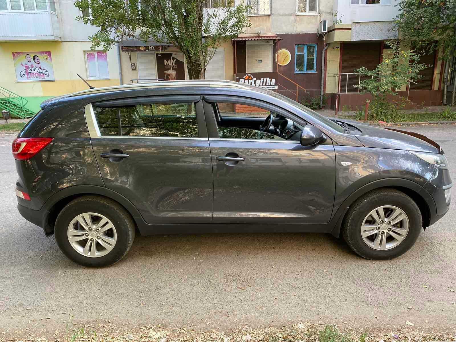 Kia Sportage 1.7 crdi кпп 6 офіціал з салону не бита не кршена гарстан