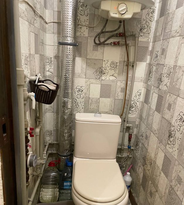 Продам 2-кім. квартиру в 3х хвилинах від лісу з автономкою лівий берег