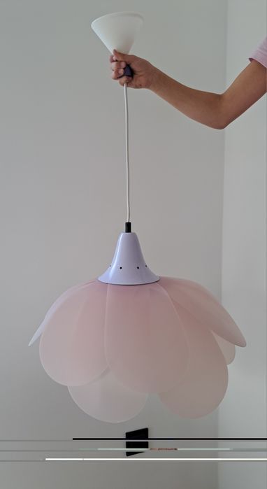 Lampa kwiat dla księżniczki