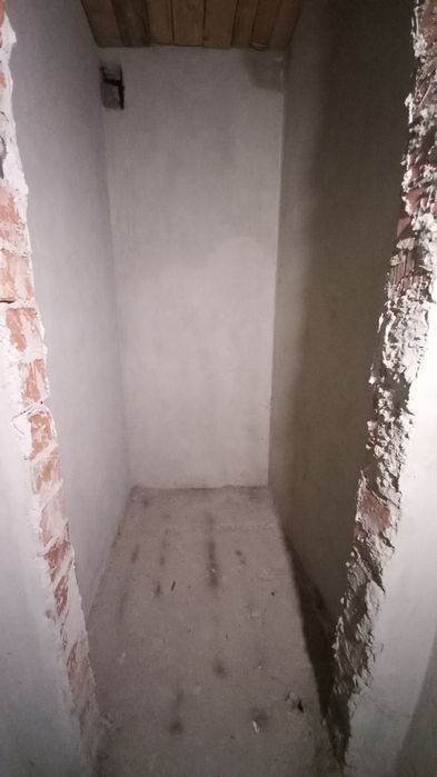 Продається  2квартира н/б здана,10хв.від центру,