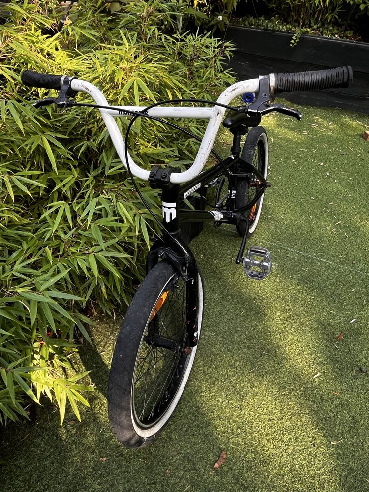Rower bmx mongoose 20 cali